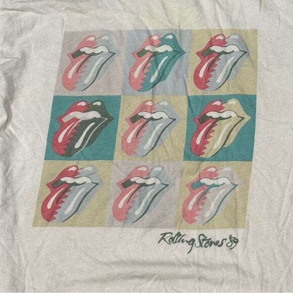 The Rolling Stones Graphic Short Sleeve Shirt Women’s Medium - Picture 3 of 3